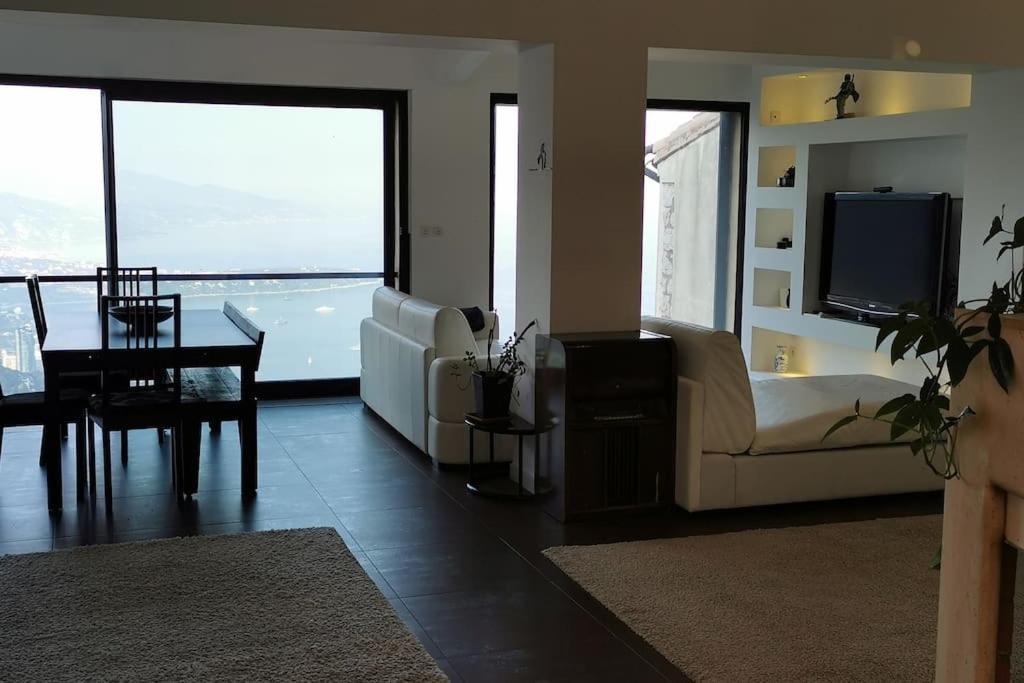 Villa With Unique & Breathtaking View Over Sea, Monte-Carlo, Italy & Alps La Turbie Exterior foto